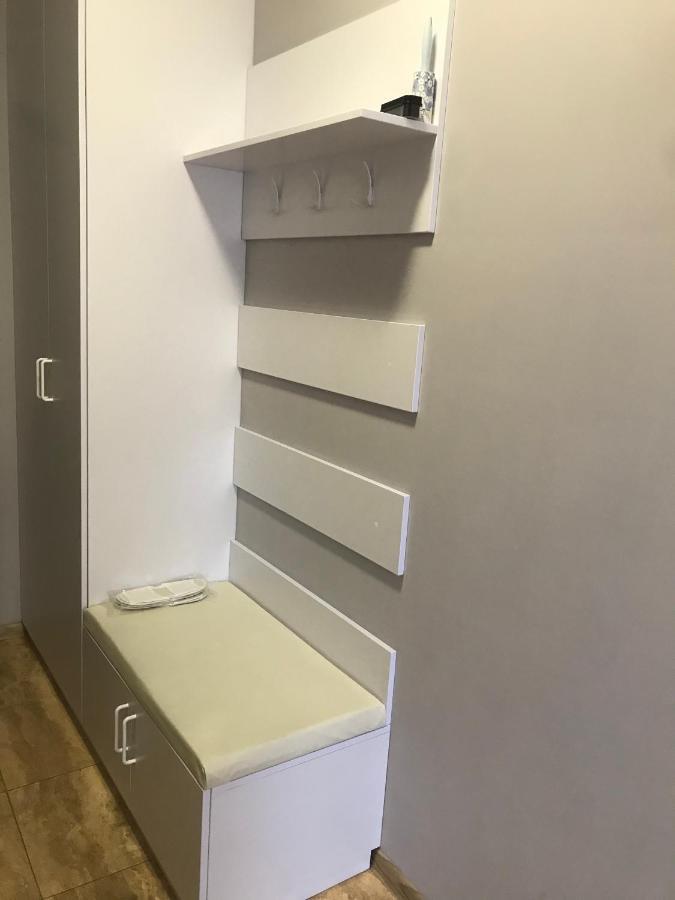 Apart Assistant On Smart Plaza Kyiv Exterior photo