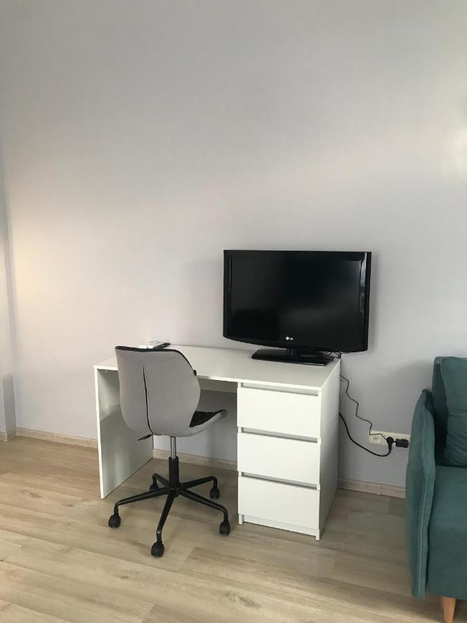 Apart Assistant On Smart Plaza Kyiv Exterior photo