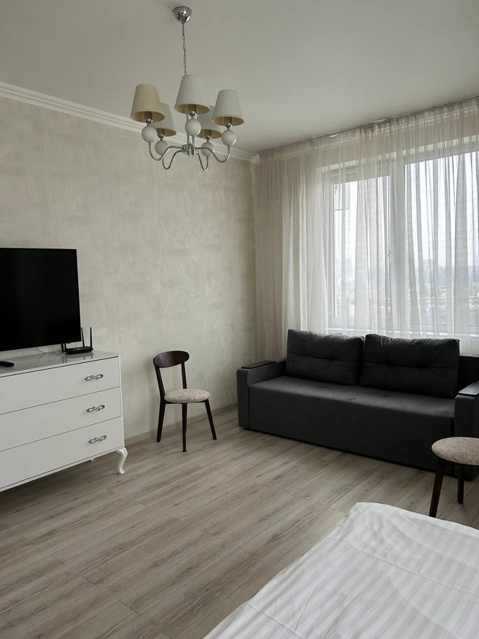 Apart Assistant On Smart Plaza Kyiv Exterior photo