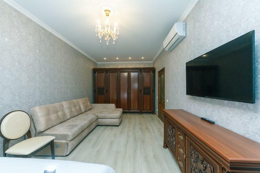 Apart Assistant On Smart Plaza Kyiv Exterior photo